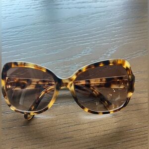 Like New Tory Burch Sunglasses